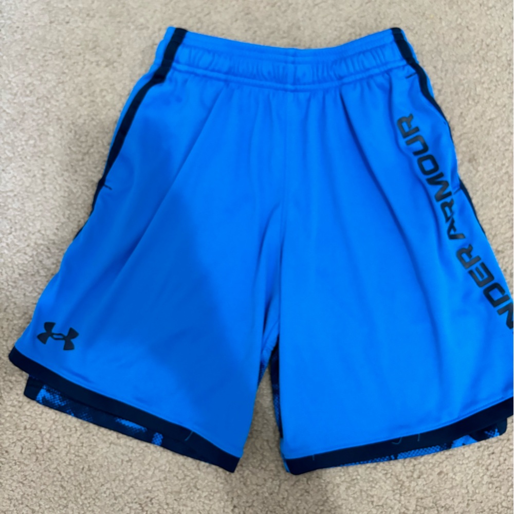 Kids UA shorts
